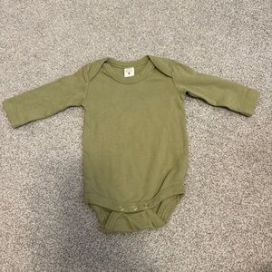 Kate Quinn long sleeve onesie